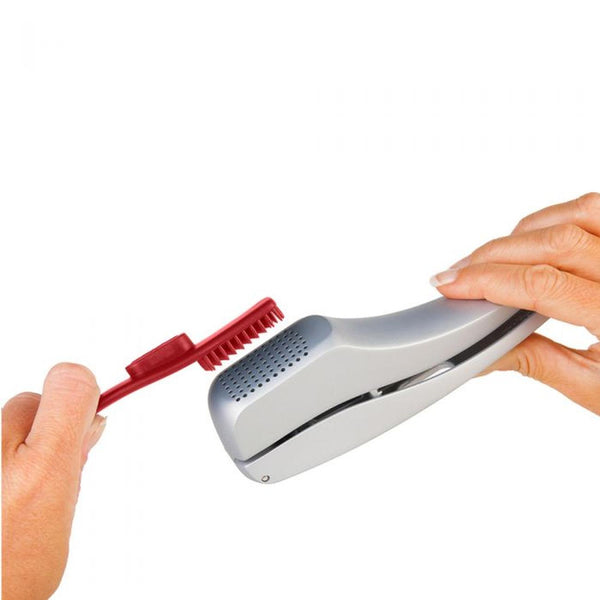 Zyliss Garlic Press