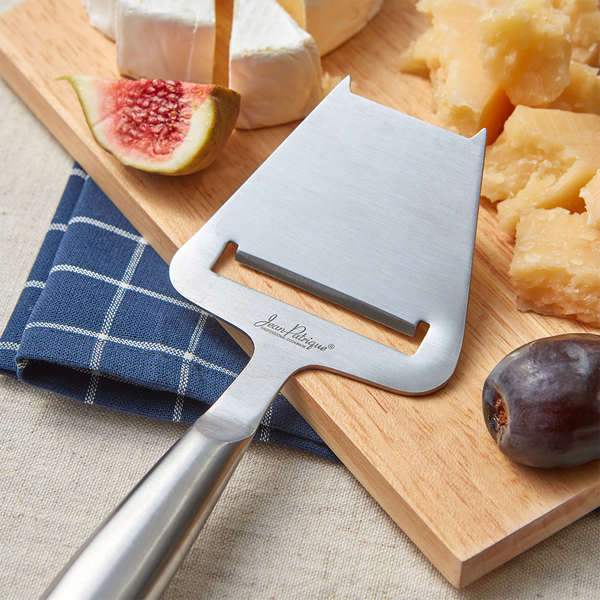 3-Piece Cheese Knife Set with Traditional Cheese Board