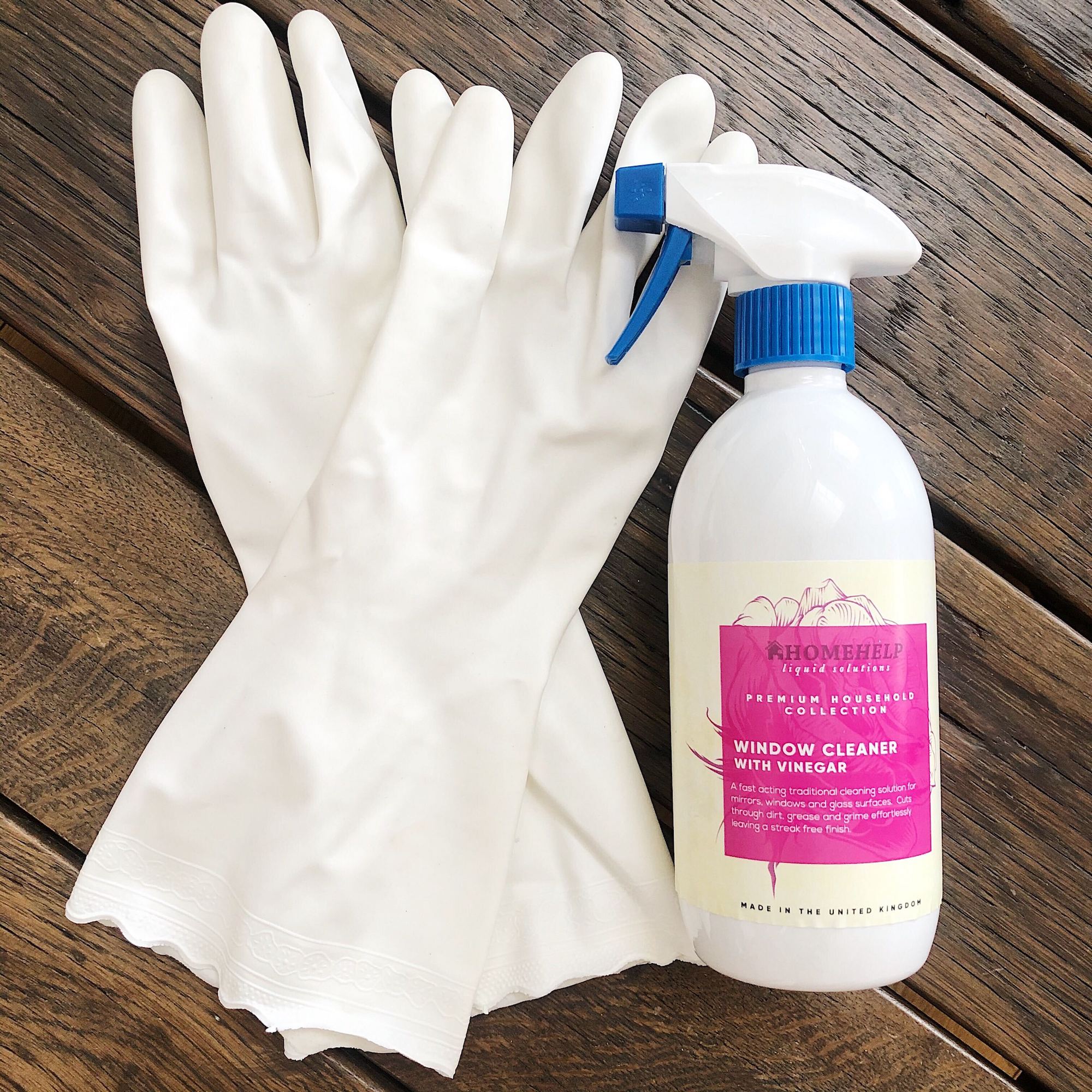 Anti-Bacterial Window Cleaner with Vinegar