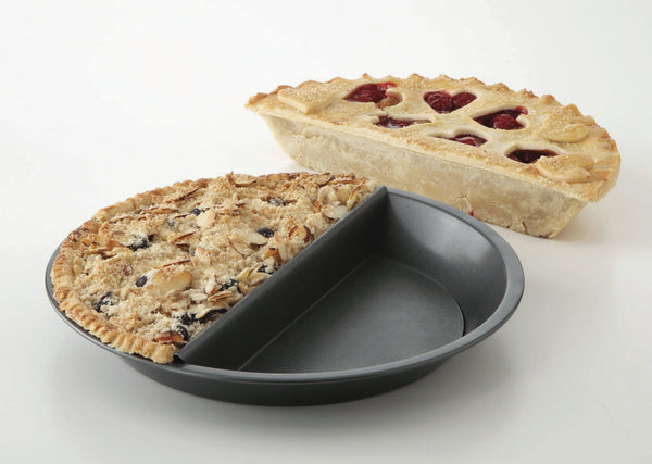 Non-stick Split Decision Pie Pan